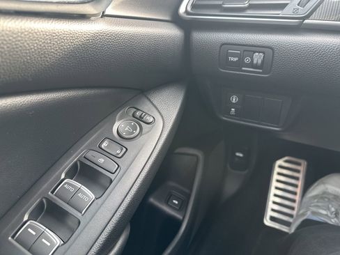 Certified 2022 Honda Accord Sport image 15
