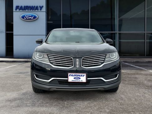 Used 2016 Lincoln MKX Select image 3