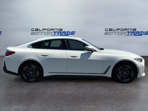 Used 2023 BMW i4 eDrive40 w/ Premium Package RWD image 4