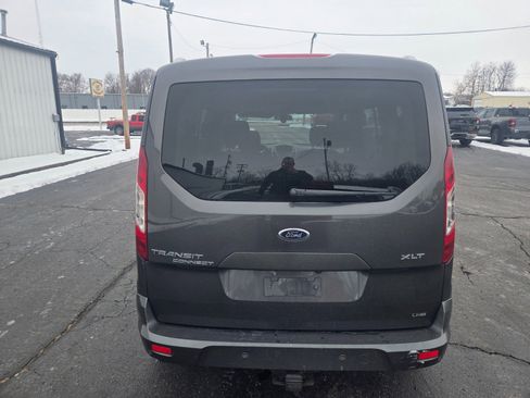 Used 2016 Ford Transit Connect XLT image 4
