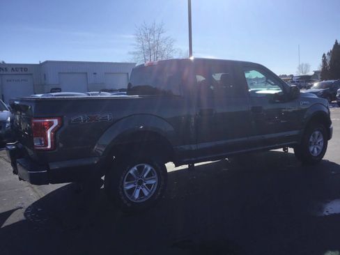 Used 2016 Ford F150 XLT AWD/4WD image 6