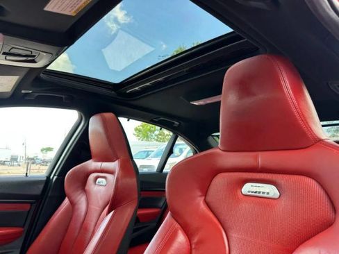 Used 2016 BMW M3 RWD image 32