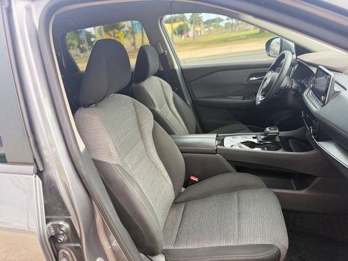 Used 2022 Nissan Rogue SV FWD image 13