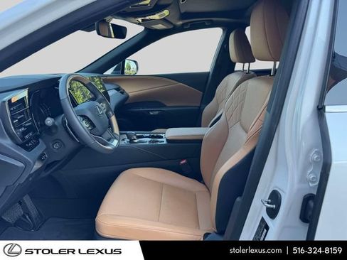 Used 2024 Lexus RX 350 Premium w/ Cold Area Package AWD/4WD image 20