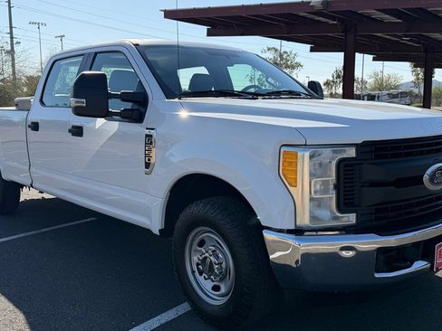 Used 2017 Ford F250 XL w/ Power Equipment Group image 7