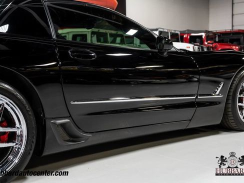 Used 2003 Chevrolet Corvette Z06 w/ Memory Package, 3 Drivers RWD image 39