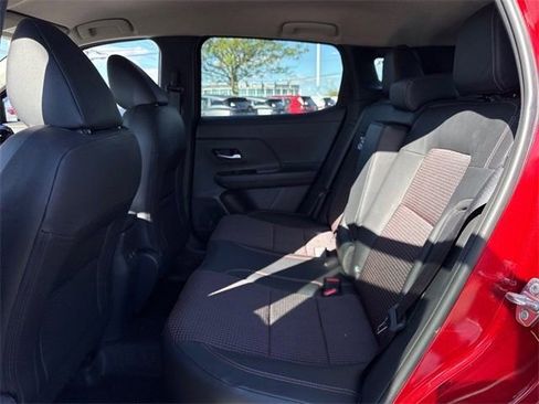 New 2026 Nissan Kicks SR w/ Cold Weather Package image 7