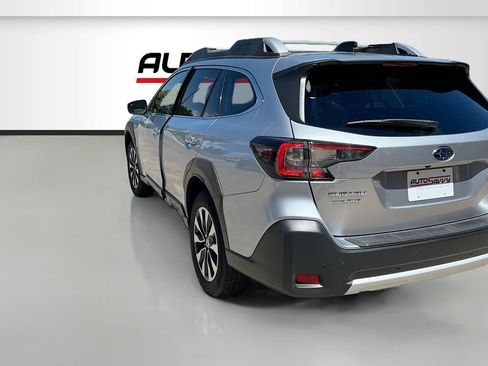 Used 2024 Subaru Outback Touring XT AWD/4WD image 5
