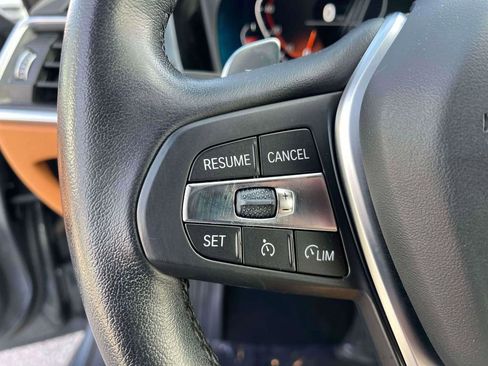 Used 2021 BMW 430i Convertible image 15