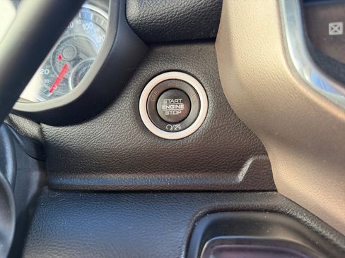 Used 2019 RAM 2500 Laramie AWD/4WD image 21
