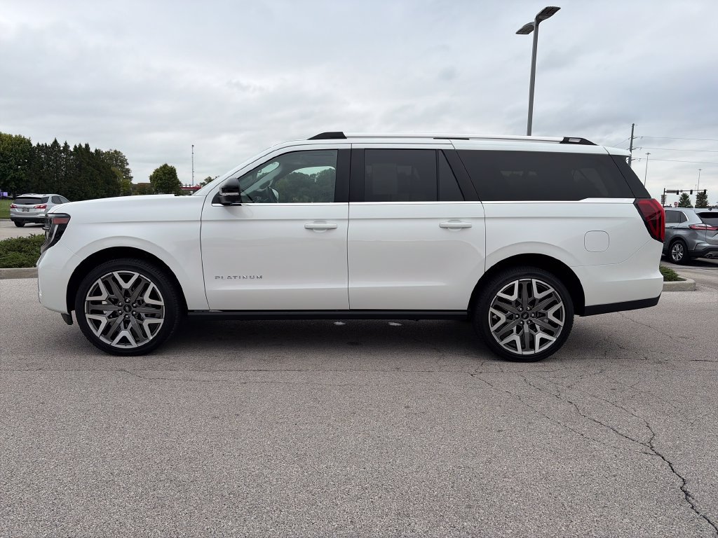 Used 2026 Ford Expedition Max Platinum w/ Platinum Ultimate Package AWD/4WD image 4