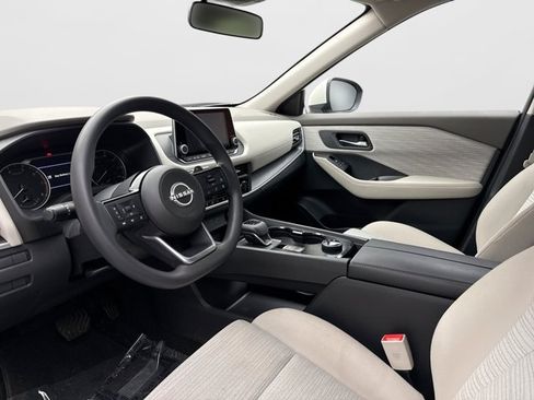 Used 2023 Nissan Rogue SV AWD/4WD image 10