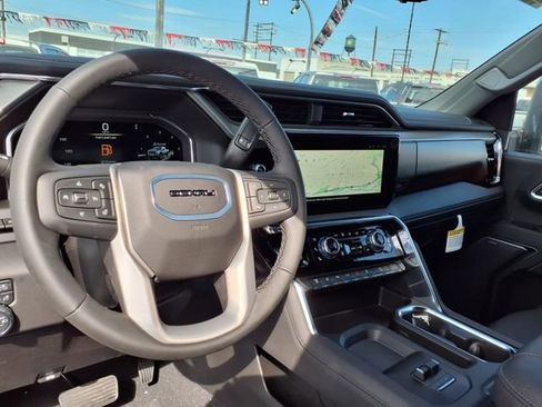 New 2025 GMC Sierra 3500 Denali w/ Denali Reserve Package image 5