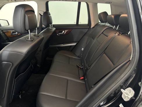 Used 2015 Mercedes-Benz GLK 350 2WD image 12