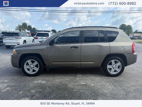 Used 2008 Jeep Compass Sport FWD image 6