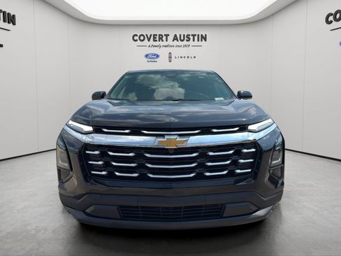 Used 2026 Chevrolet Equinox LT AWD/4WD image 7