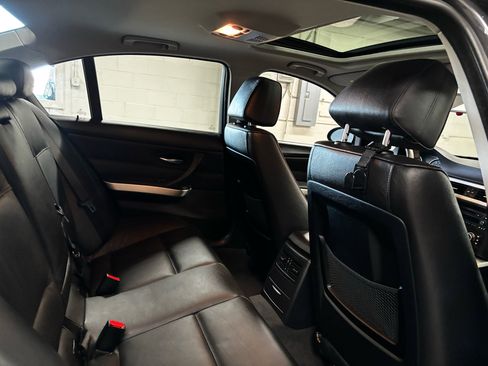 Used 2008 BMW 328xi Sedan image 12