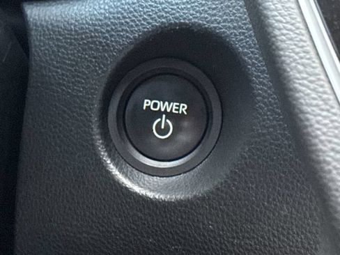 Used 2024 Toyota Corolla Cross AWD Hybrid w/ Convenience Package image 28