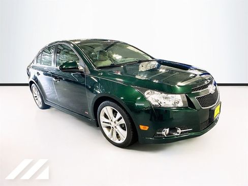 Used 2014 Chevrolet Cruze LTZ w/ RS Package image 3
