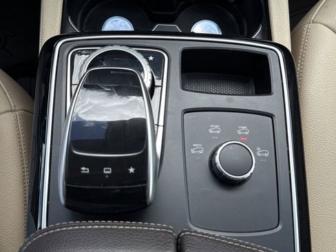 Used 2016 Mercedes-Benz GLE 350 image 29