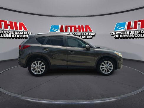 Used 2016 MAZDA CX-5 Touring FWD image 9