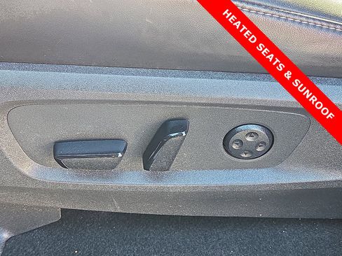 Used 2023 INFINITI QX60 Luxe w/ Cargo Package image 16