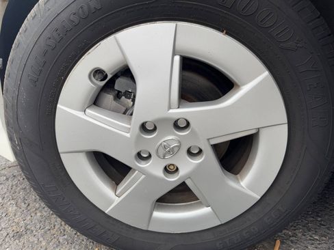 Used 2010 Toyota Prius FWD image 21