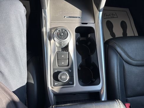 Certified 2020 Ford Explorer ST w/ Premium Technology Package image 34