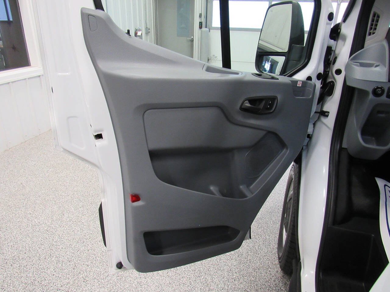 Used 2019 Ford Transit 350 148 Medium Roof RWD image 37