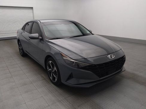 Used 2023 Hyundai Elantra SEL w/ Convenience Package FWD image 13