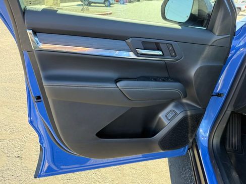 New 2026 GMC Terrain Elevation w/ Elevation Premium Package image 21