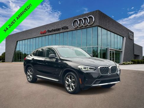 Used 2024 BMW X4 xDrive30i w/ Premium Package AWD/4WD image 7