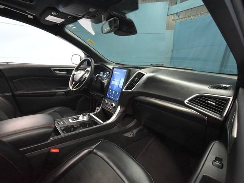 Used 2024 Ford Edge ST-Line AWD/4WD image 25
