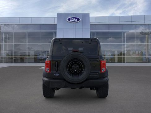 New 2026 Ford Bronco Big Bend w/ Black Diamond Package image 5