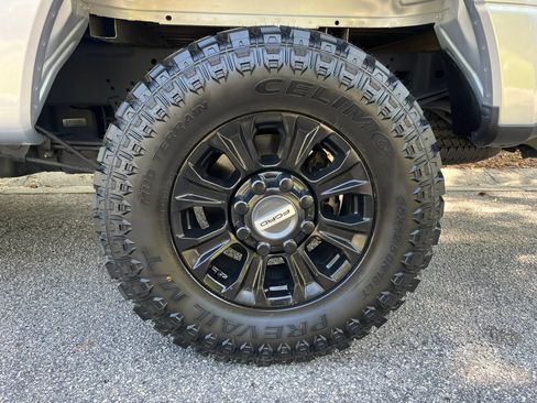 Used 2022 Ford F250 XL w/ STX Appearance Package AWD/4WD image 11