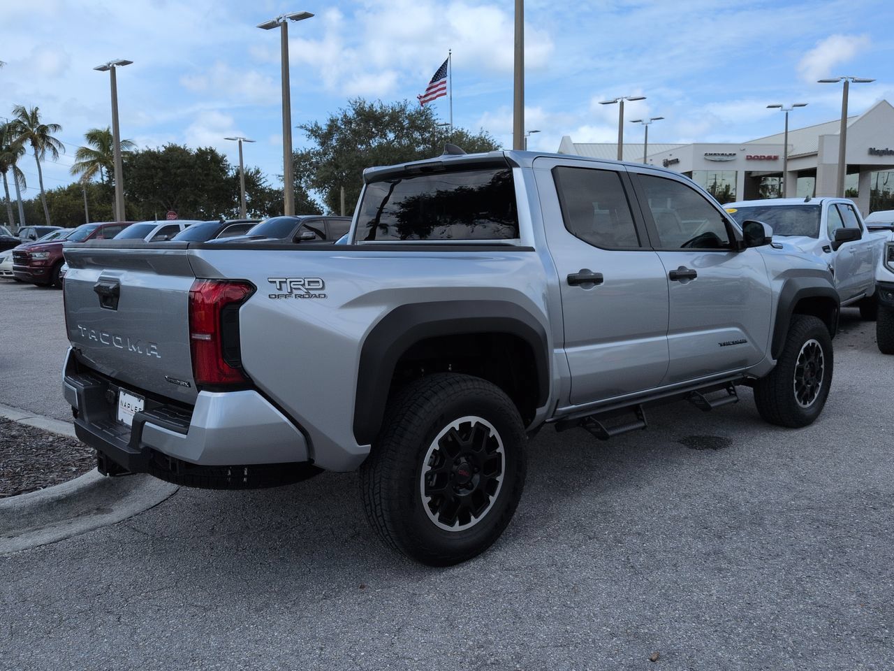 Used 2026 Toyota Tacoma TRD Off-Road AWD/4WD image 5