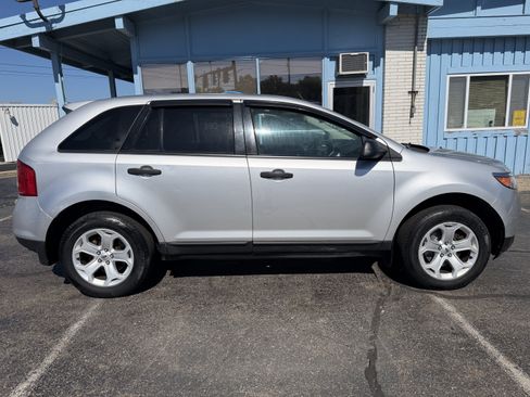 Used 2014 Ford Edge SE w/ Equipment Group 101A AWD/4WD image 6