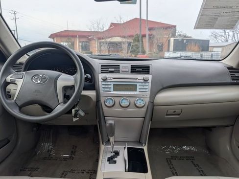 Used 2007 Toyota Camry image 16