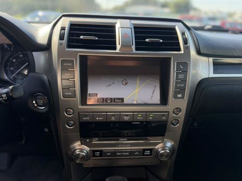Used 2015 Lexus GX 460 w/ Navigation Package AWD/4WD image 16