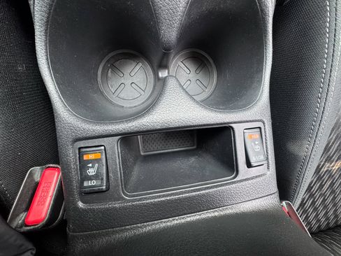 Used 2019 Nissan Rogue SV image 23