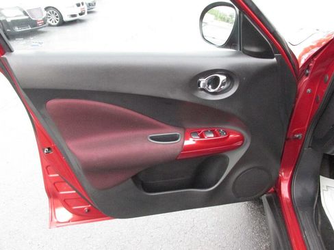 Used 2012 Nissan Juke SL image 14