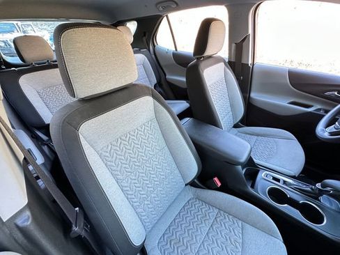 Used 2023 Chevrolet Equinox LS w/ Midnight Edition image 32