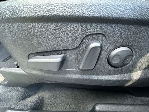 Certified 2022 Kia Telluride EX w/ EX Premium Package image 14