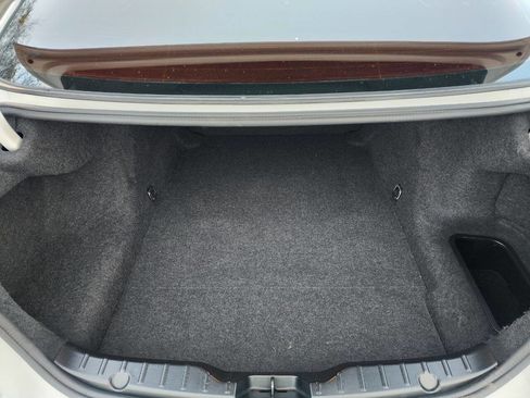 Used 2012 BMW 528i Sedan image 34