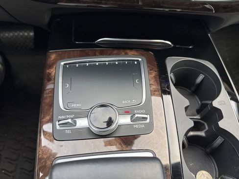 Used 2018 Audi Q7 3.0T Prestige w/ Prestige Package image 17