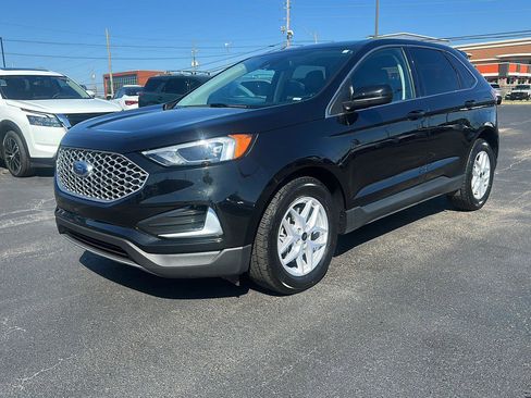 Used 2023 Ford Edge SEL image 1