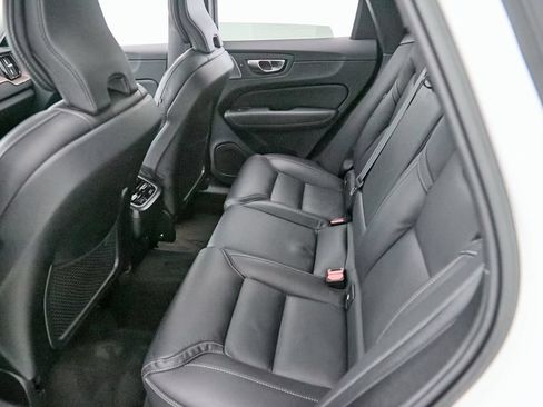 Certified 2023 Volvo XC60 B6 Ultimate w/ Climate Package AWD/4WD image 24