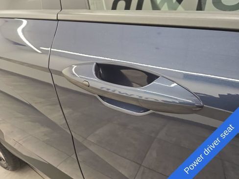 Used 2025 Hyundai Kona SEL AWD/4WD image 8