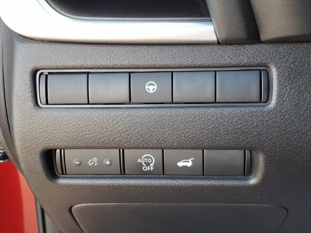 Used 2024 Nissan Rogue SV w/ SV Premium Package FWD image 21