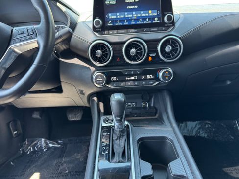 Used 2024 Nissan Sentra SV w/ All-Weather Package FWD image 11